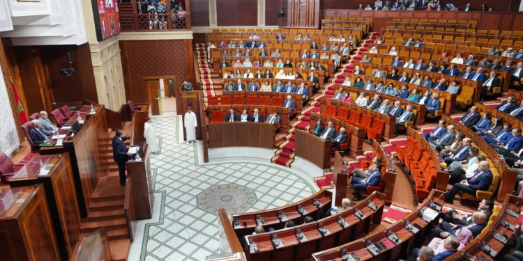 أخنوش: الحكومة تواصل جهودها لتخفيف العبء الضريبي وتعزيز الإصلاحات الاقتصادية