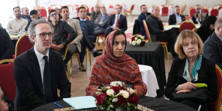 جهة كلميم-واد نون تنضم إلى برنامج المدن الخضراء للبنك الأوروبي لإعادة الإعمار والتنمية