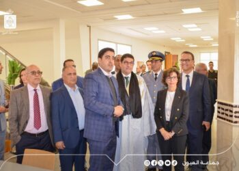 بنسعيد ونظيرته الفرنسية رشيدة ذاتي في زيارة للأقاليم الجنوبية للمملكة