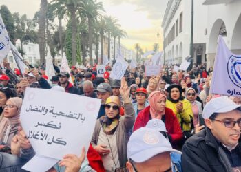 الإضراب العام في المغرب: نقابات تؤكد على فشل الحكومة في التفاوض