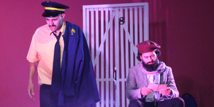 “الفاكتور”.. عرض استثنائي بميراللفت بإبوال مغلقة