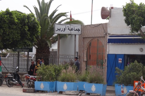 أورير تختنق.. بين ضعف البنية التحتية وتجميد رخص البناء