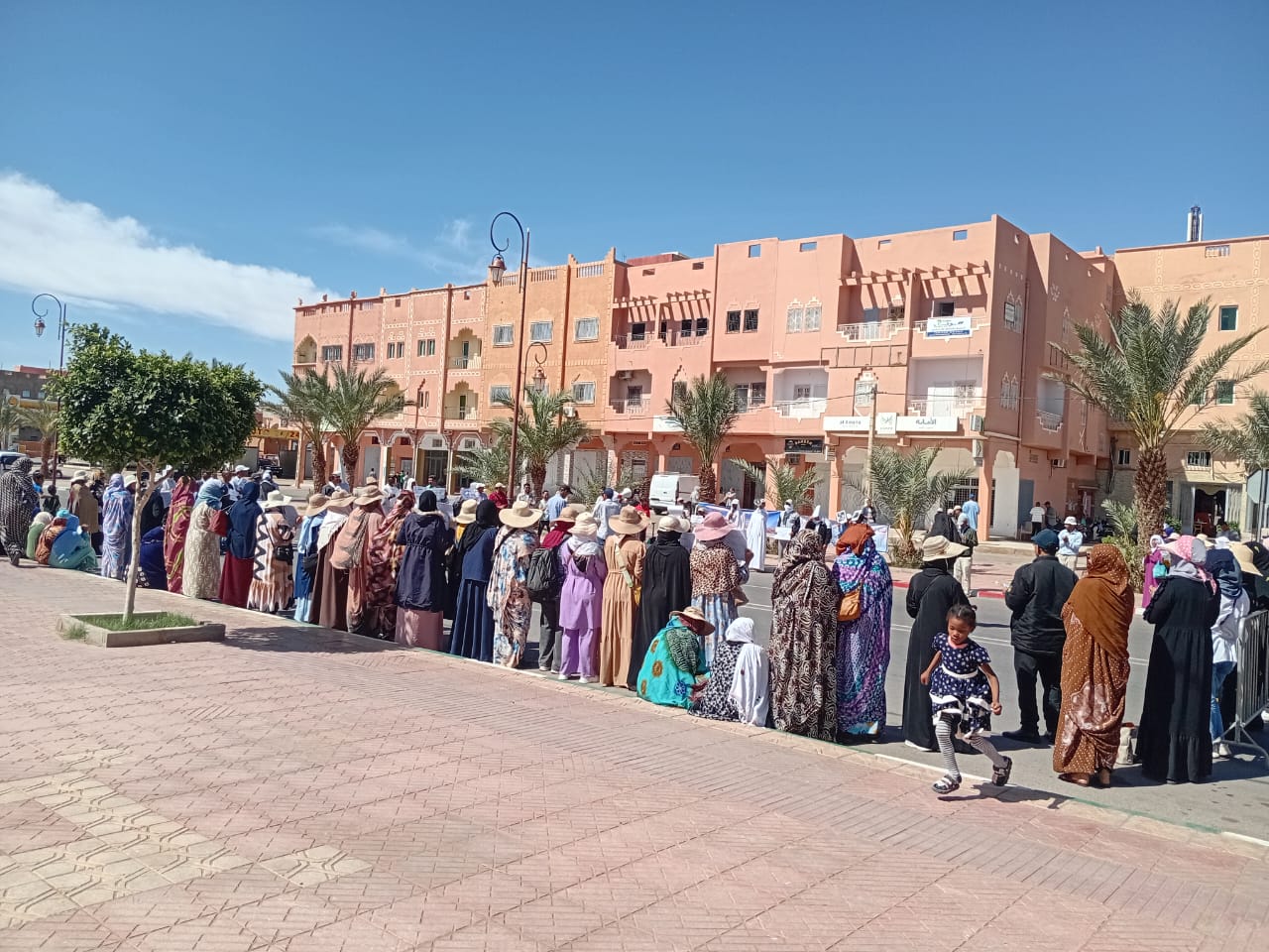 إحتجاج نقابة شغيلة مؤسسات الرعاية الاجتماعية بإقليم زاكورة -بيان-