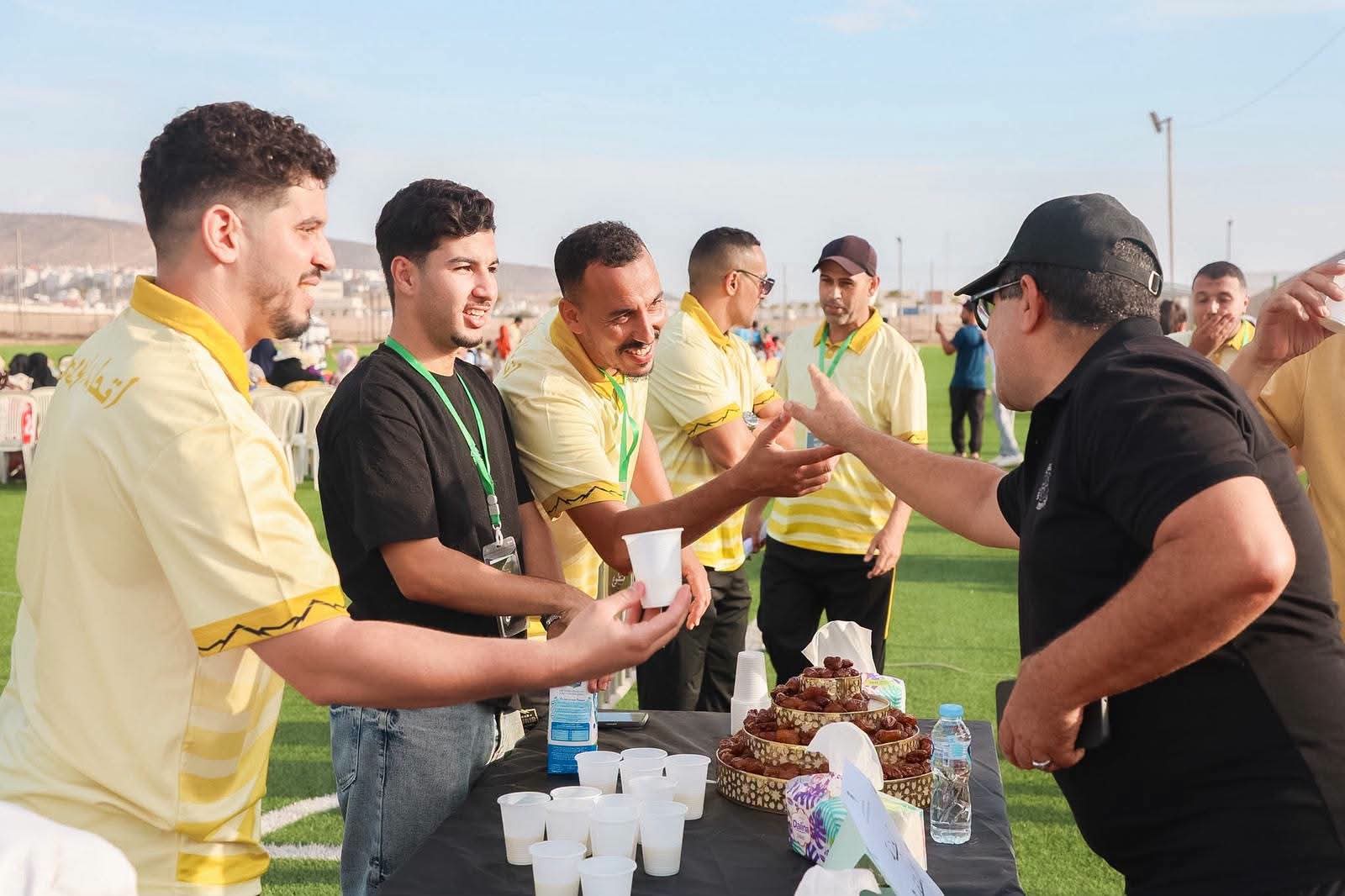 اتحاد أورير يختتم موسمه الكروي بحفل تتويج ووفاء بملعب تمراغت ويحتفي بأبطال الصعود
